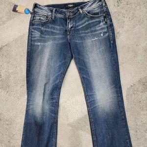 Brand new with tags Silver Suki distresse Jeans size 34 x 33.
